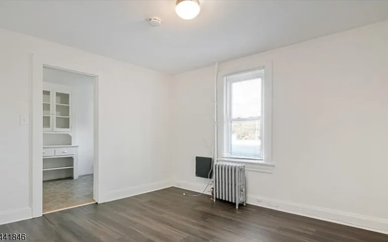 6 Lackawanna Pl #2F — Photo 6