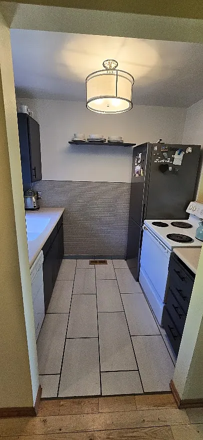 432 Woodside Ave — Photo 4