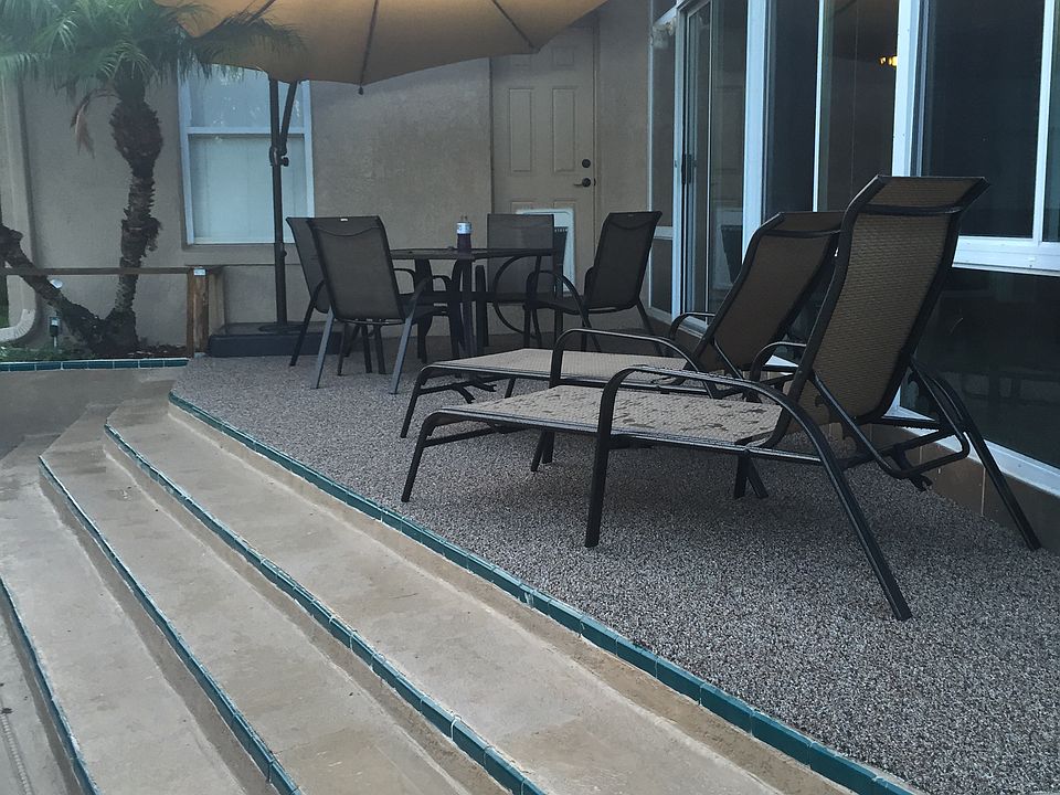 1st image of 1057 Gould Pl