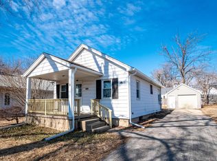 821 E Wilson Ave, Peoria Heights, IL 61616