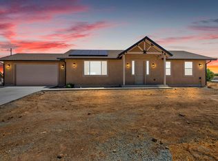 2885 Village Dr, Ione, CA 95640