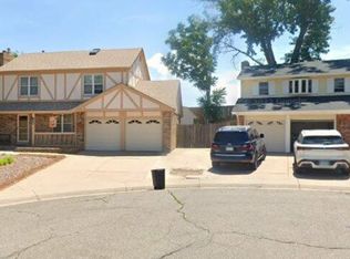 2581 S Eagle Cir, Aurora, CO 80014