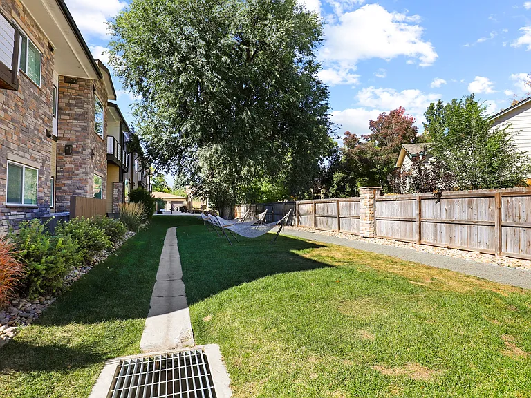 Copperleaf Place Apartments — Photo 16