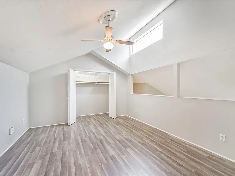 10811 Richmond Ave #65 — Photo 23