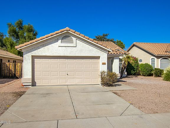2nd image of 1078 W SWAN Drive