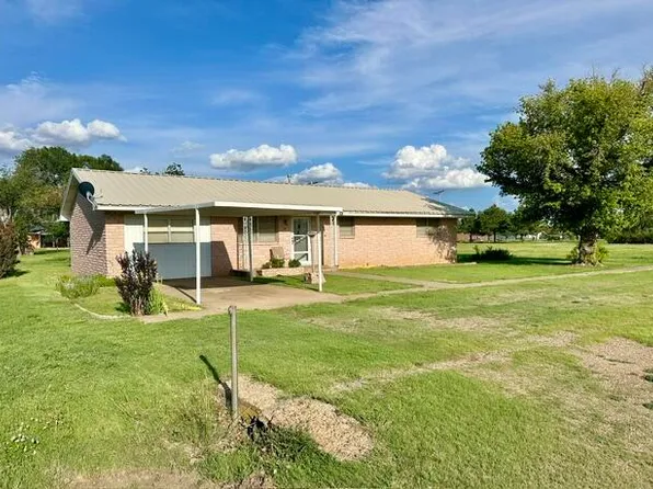905 Pulitzer St, Silverton, TX 79257