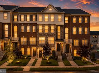 9407 Geaton Park Pl, Lanham, MD 20706