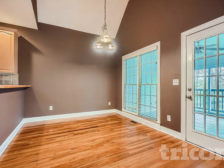 1231 Brentwood Ct — Photo 20
