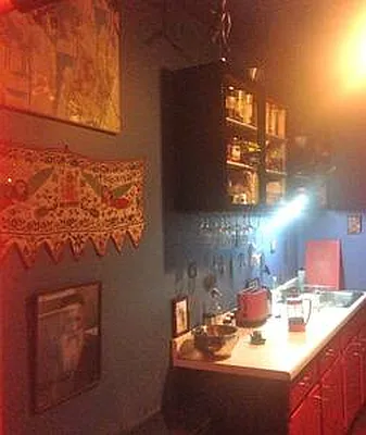 Rented by Camelot Realty Group | media 28