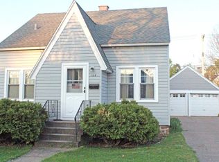 923 S 9th Ave, Wausau, WI 54401