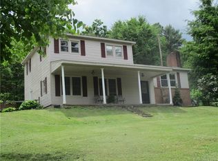 805 Rackley Pl, Hendersonville, NC 28739