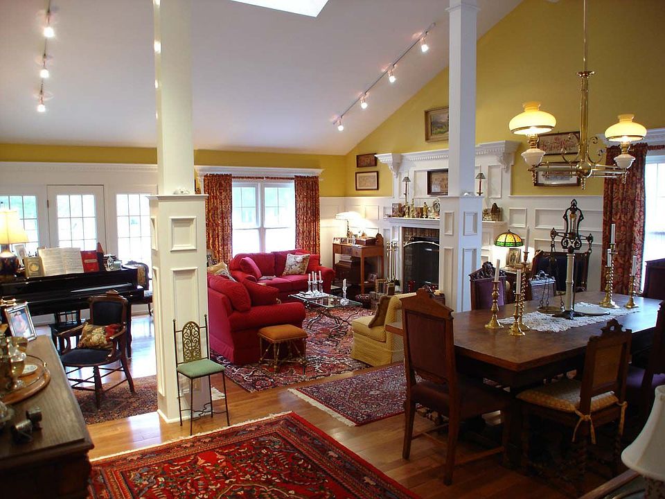 LivingRm/DiningRm