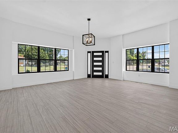 5th image of 701 Reed Ave