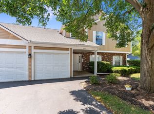 200 Hampshire Ct UNIT 201C, Naperville, IL 60565