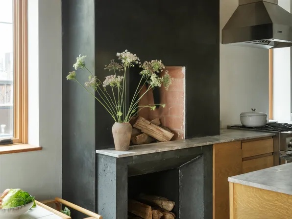 96 King Street image 2 of 22