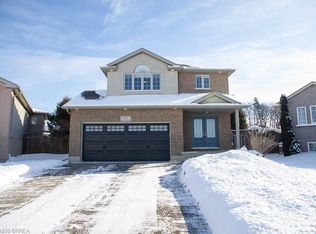 18 Gaal Ct, Brantford, ON N3T 6R5