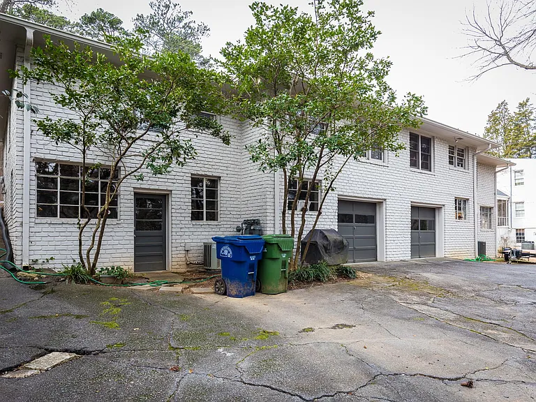 2091 Howell Mill Rd NW — Photo 26