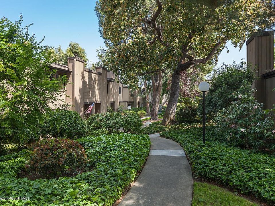 1st image of 284 N Orange Grove Blvd