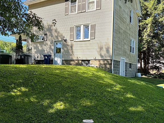 4th image of 16906 Cussewago Rd