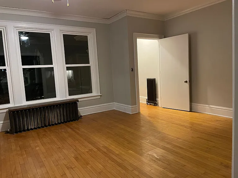 628 Jefferson St — Photo 6