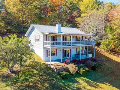 149 White Oak Dr, Warne, NC, 28909