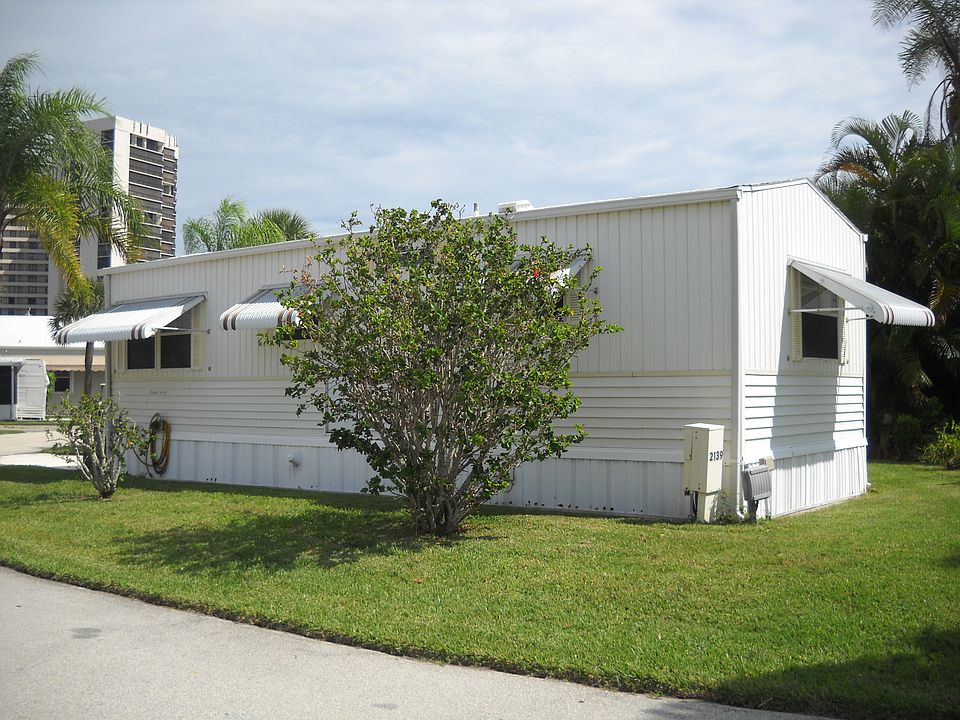 1st image of 2139 Nettles Blvd