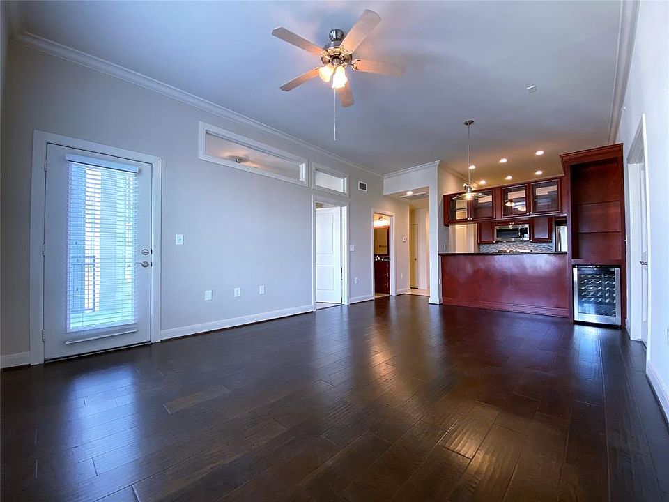 1st image of 1010 Rosine St APT 31