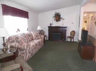 173 Bent Pine Hl, North Wales, PA