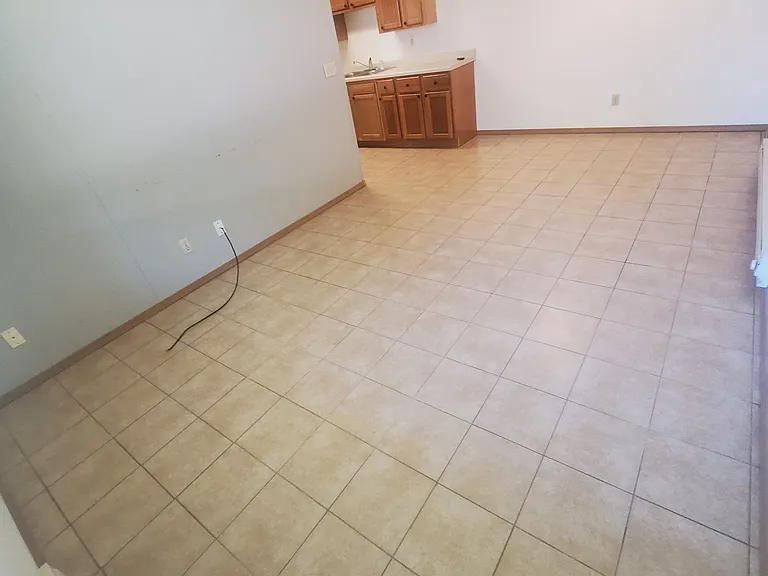 1729 La Crescent St #62 — Photo 2
