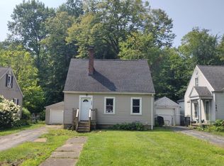 145 Homestead Dr, Youngstown, OH 44512