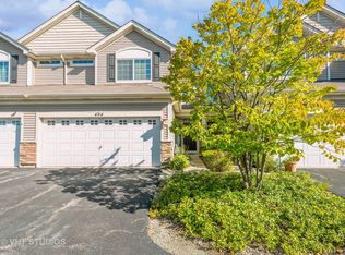 494 S Jade Ln, Round Lake, IL 60073