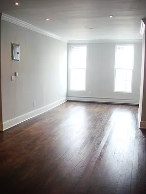 Rented by Avanguard Realty Corp | media 3