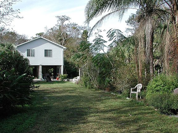 2068 Rock rd (1000 Cypress)