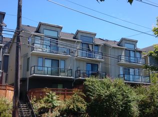 2034A Eastlake Ave E, Seattle, WA 98102