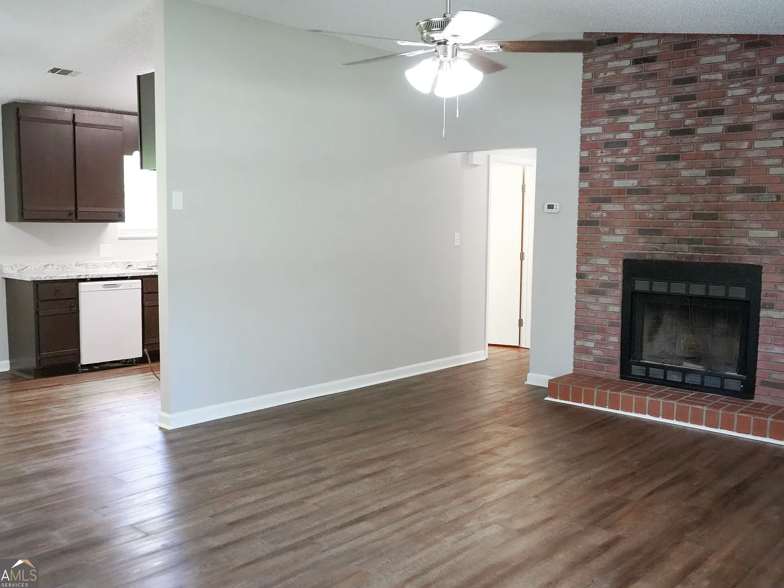 3 bed, 2.0 bath, $1,450 — Photo 3