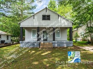 1319 8th Ave SE, Decatur, AL 35601