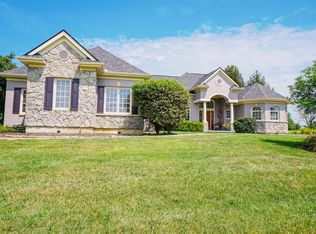 7464 Shaker Run Ln, West Chester, OH 45069
