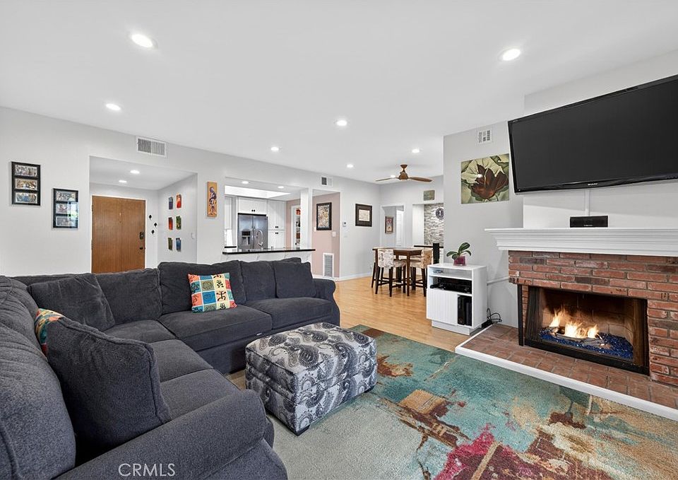 1st image of 8180 Manitoba St #136