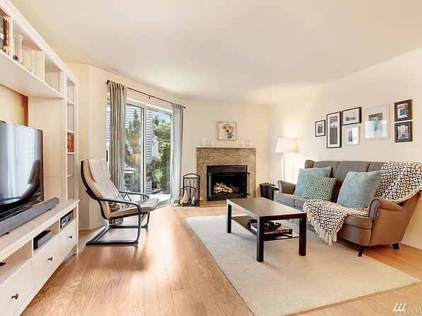 6970 California Ave SW #108, Seattle, WA 98136