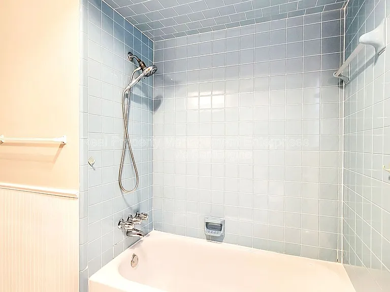 740 Royal Ln — Photo 12