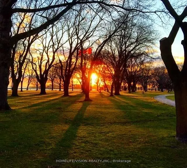 231 Fort York Blvd #816 — Photo 9