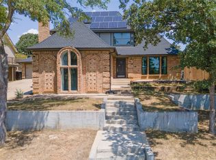 817 Shady Lake Dr, Bedford, TX 76021