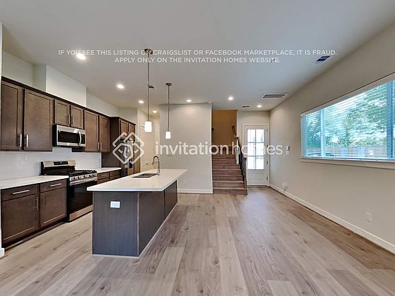 4th image of 705 Wilshire Brook Ln
