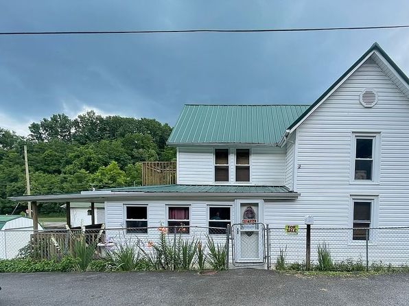 319 Main St