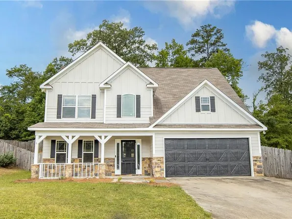 526 Lee Road 450, Phenix City, AL 36870