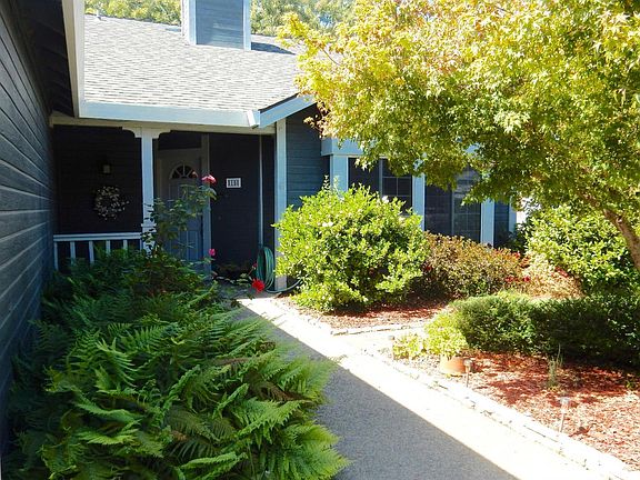 3rd image of 8150 Derbyshire Cir