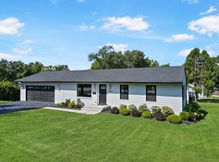 2852 Everglade Ave, Woodridge, IL