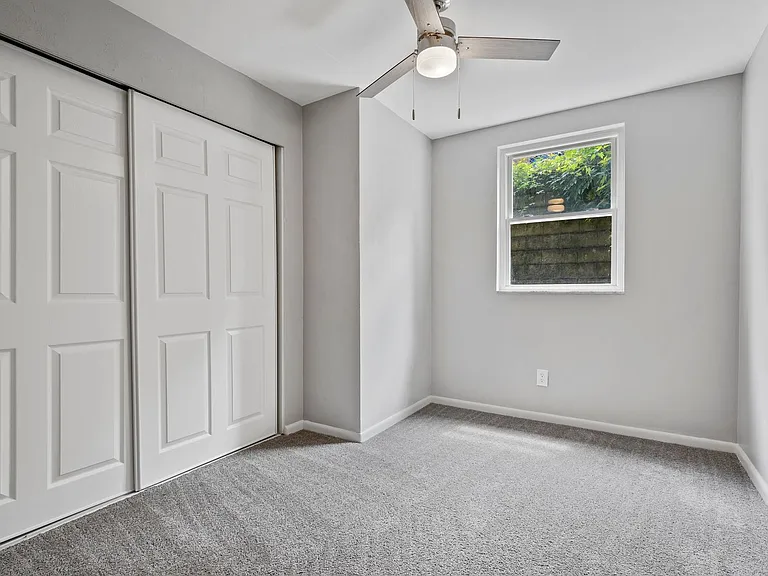 4608 Coleridge Street — Photo 16