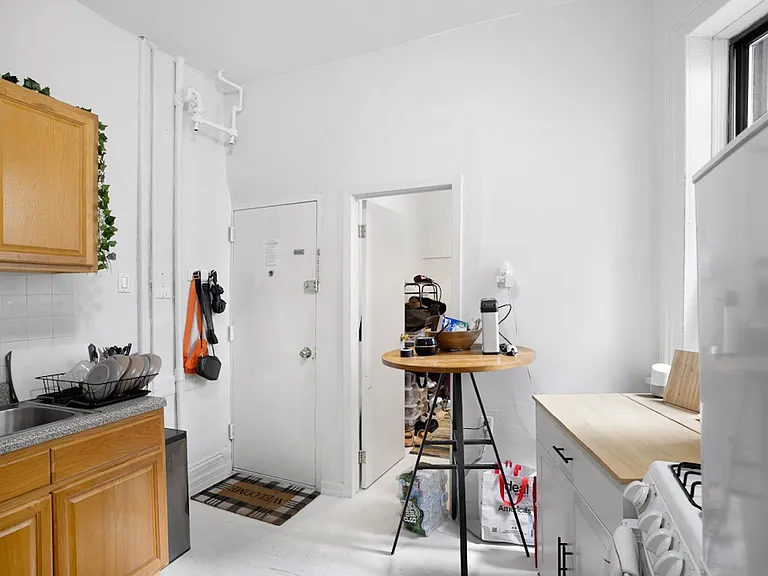11 Stanton St #3D — Photo 5