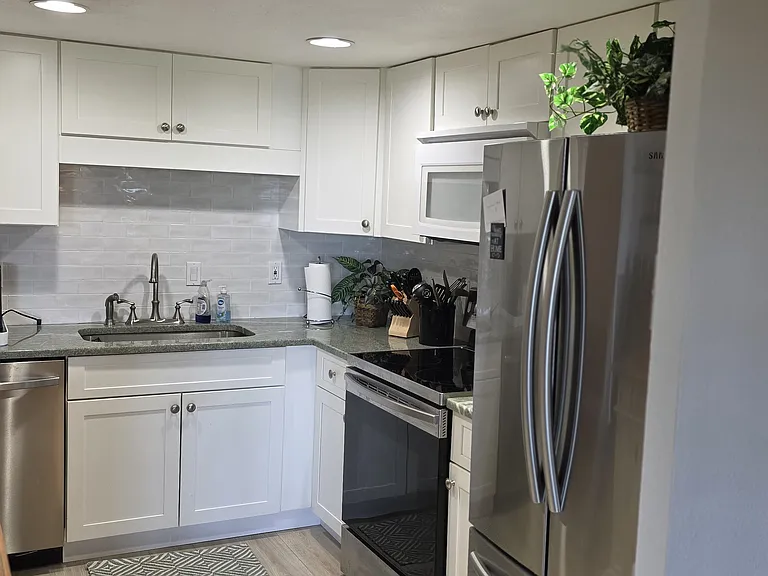 511 Plaza Seville Ct #24 — Photo 17